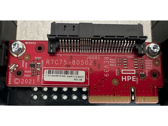 R7C75-60502 HPE SPS-PCA, U.2 TAILGATE BOARD RAIDER